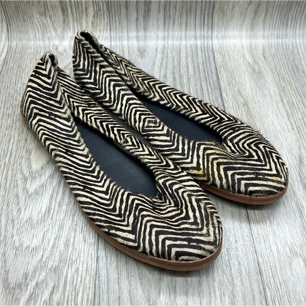 Zigzag Pattern Women's Flats